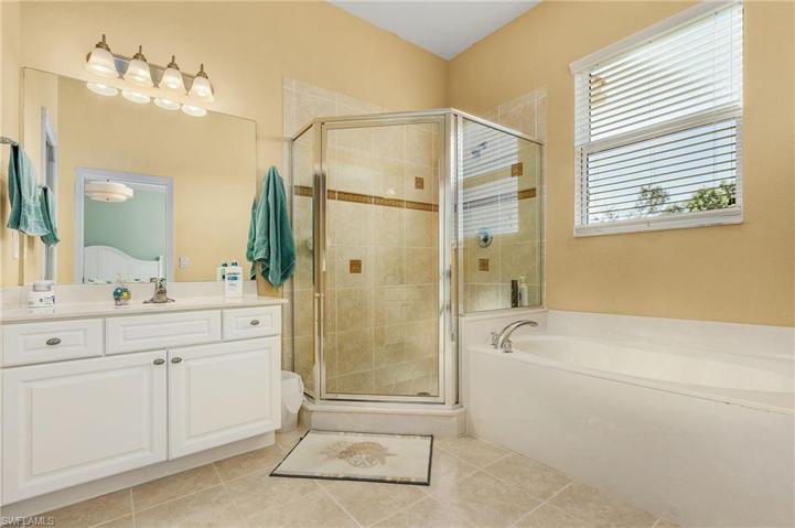 16205 Via Solera CIR # 102, FORT MYERS FL 33908