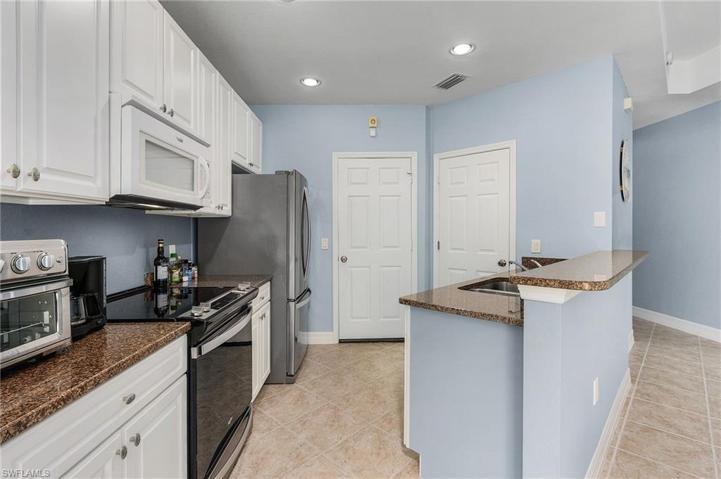16205 Via Solera CIR # 102, FORT MYERS FL 33908