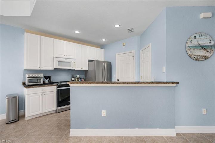 16205 Via Solera CIR # 102, FORT MYERS FL 33908