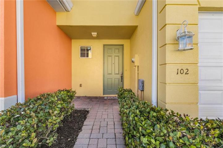 16205 Via Solera CIR # 102, FORT MYERS FL 33908