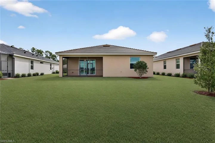 3195 Weston Manor Dr, Alva, Florida 33920