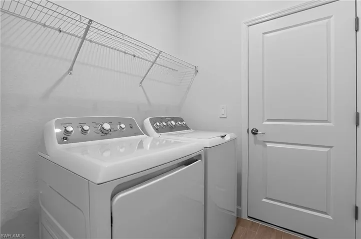 3195 Weston Manor Dr, Alva, Florida 33920