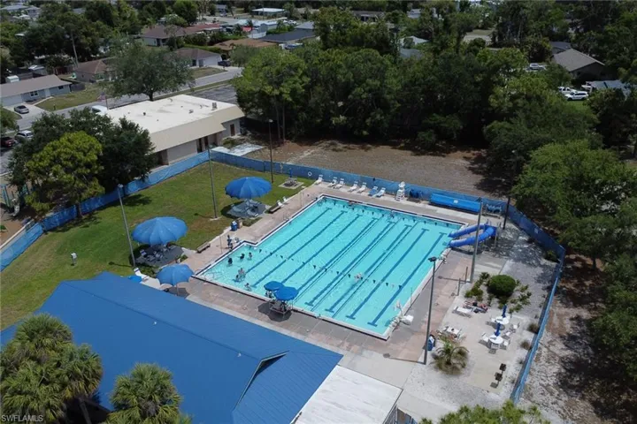 8332  Cypress N DR, Fort Myers, FL 33967