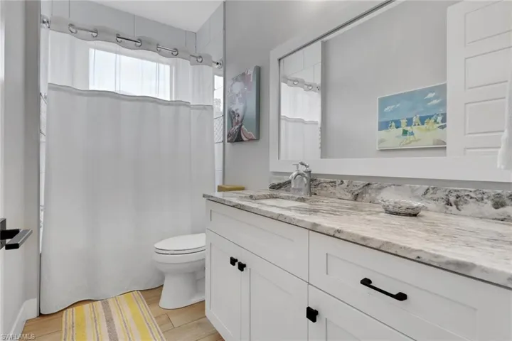 8332  Cypress N DR, Fort Myers, FL 33967