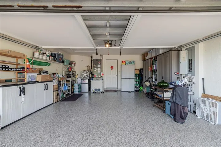 2305 Summersweet Dr, Alva, Florida 33920