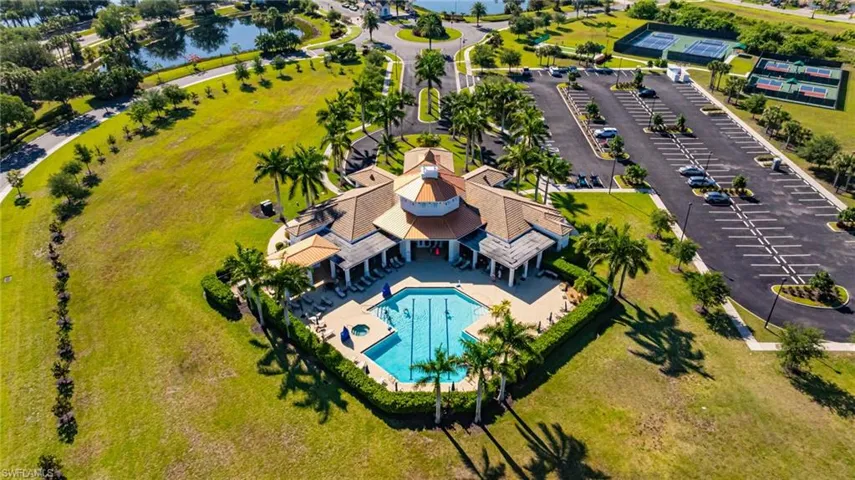 2305 Summersweet Dr, Alva, Florida 33920
