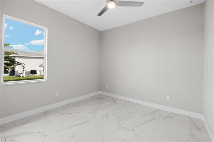 Guest bedroom 1