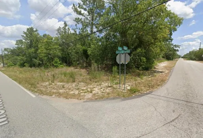 2035 Oxenham Ave, Spring Hill, Florida 34610
