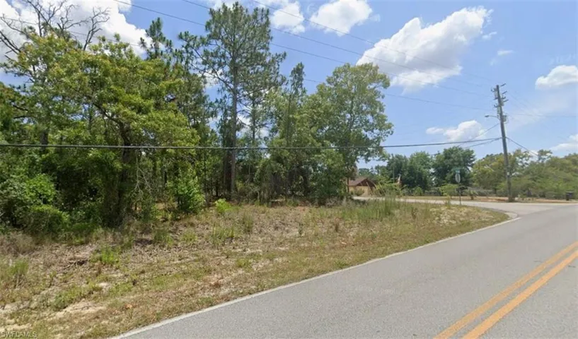 2035 Oxenham Ave, Spring Hill, Florida 34610