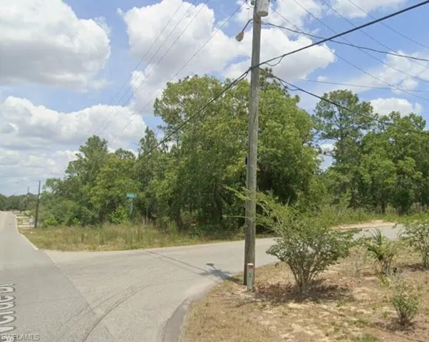 2035 Oxenham Ave, Spring Hill, Florida 34610