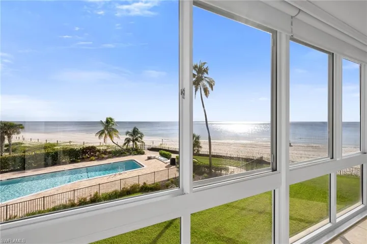 2121 Gulf Shore Blvd N # 203, Naples, Florida 34102