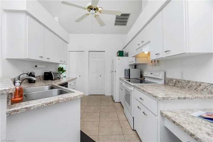7075  Sunnybrook  BLVD, Englewood, FL 34224