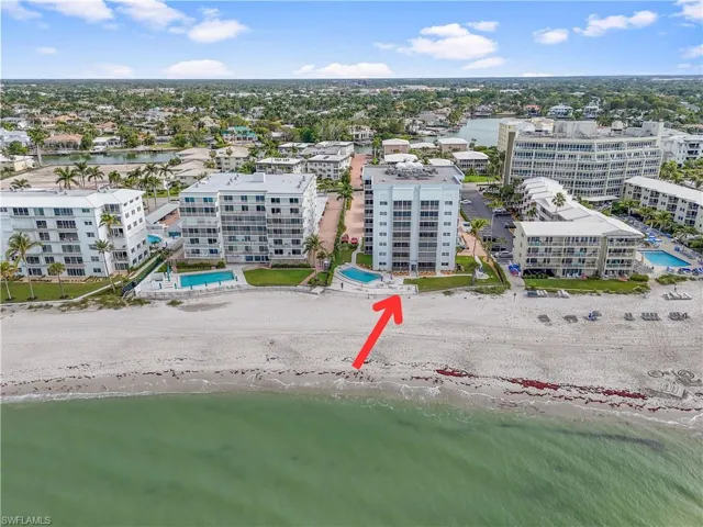 1919  Gulf Shore N BLVD, Naples, FL 34102