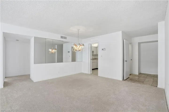 1919  Gulf Shore N BLVD, Naples, FL 34102