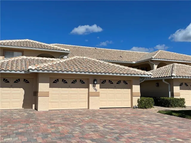 9009 Michael Cir 1-110, Naples, Florida 34113