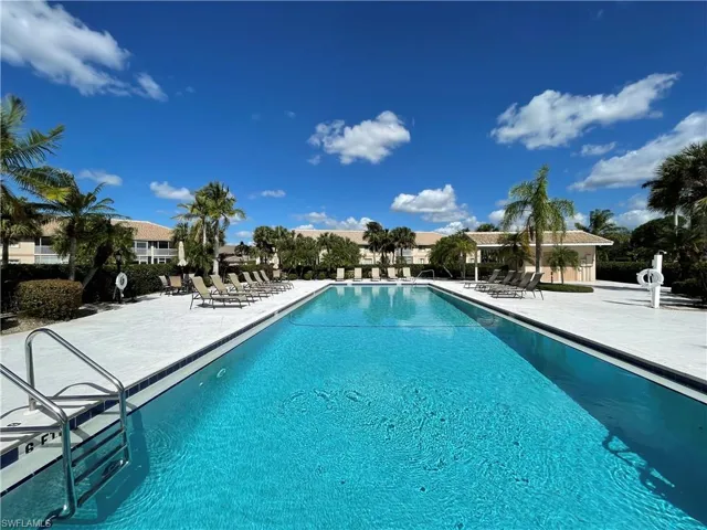 9009 Michael Cir 1-110, Naples, Florida 34113