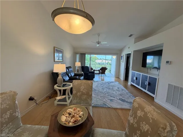 9009 Michael Cir 1-110, Naples, Florida 34113
