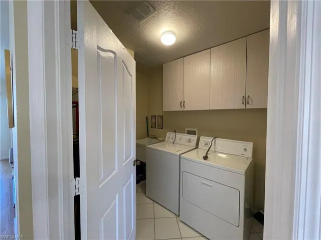 Washer & dryer in unit
