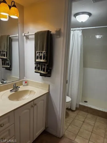 3061 Sandpiper Bay Cir J104, Naples, Florida 34112