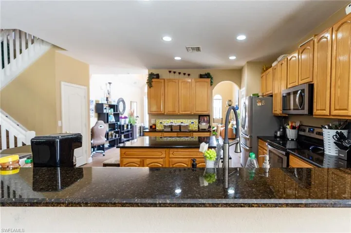 8713 Pegasus Dr, Lehigh Acres, Florida 33971