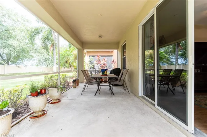 8713 Pegasus Dr, Lehigh Acres, Florida 33971