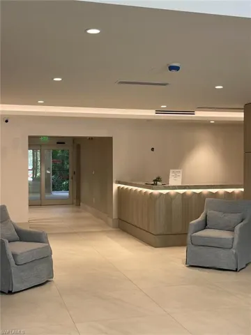 5550 Heron Point Dr 305, Naples, Florida 34108