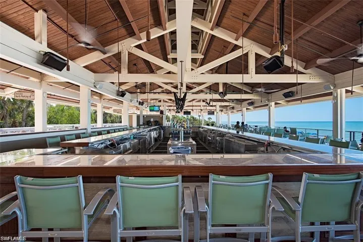 5550 Heron Point Dr 305, Naples, Florida 34108