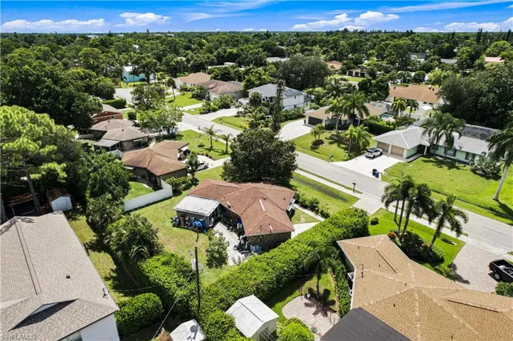 9829 Pennsylvania Ave, Bonita Springs, Florida 34135
