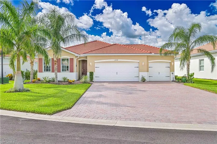 15058 Citrus Tree Ct, Alva, Florida 33920