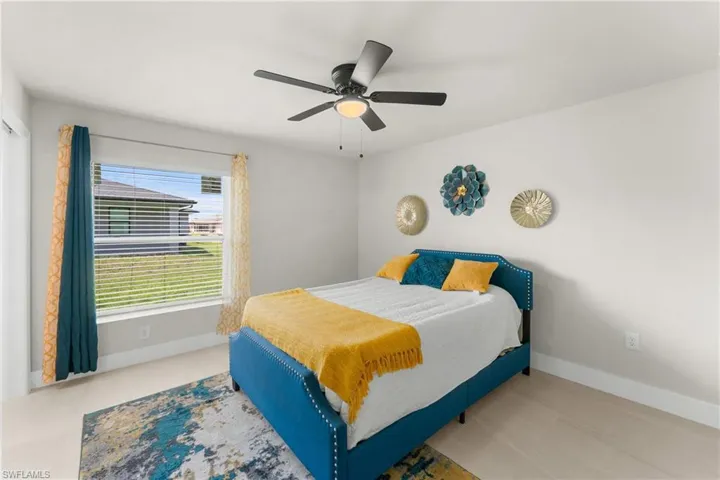 2305/2307  Dogwood N AVE, Lehigh Acres, FL 33971
