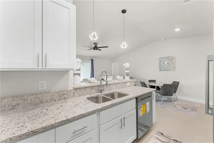 2305/2307  Dogwood N AVE, Lehigh Acres, FL 33971