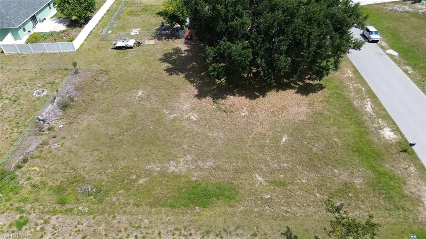 457 Ne 2nd Ave, Cape Coral Fl 33909