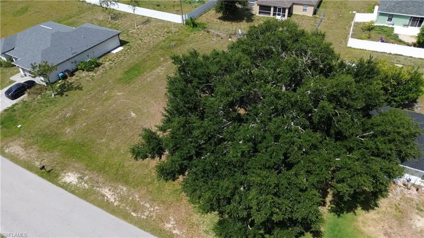 457 Ne 2nd Ave, Cape Coral Fl 33909