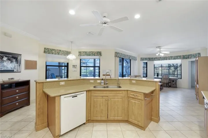 260  Lambton  LN, Naples, FL 34104