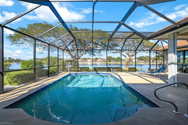 260  Lambton  LN, Naples, FL 34104