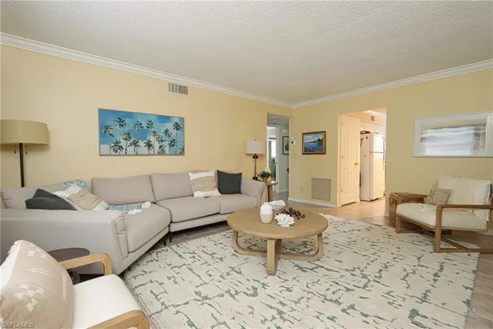 940 3rd St S 101, Naples, Florida 34102