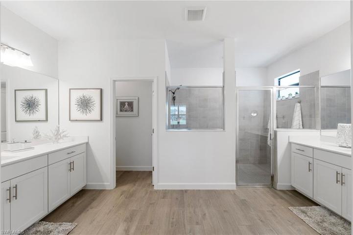 1392 Birdie DR, NAPLES FL 34120