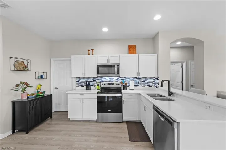 17381 Stepping Stone Dr, Fort Myers, Florida 33967