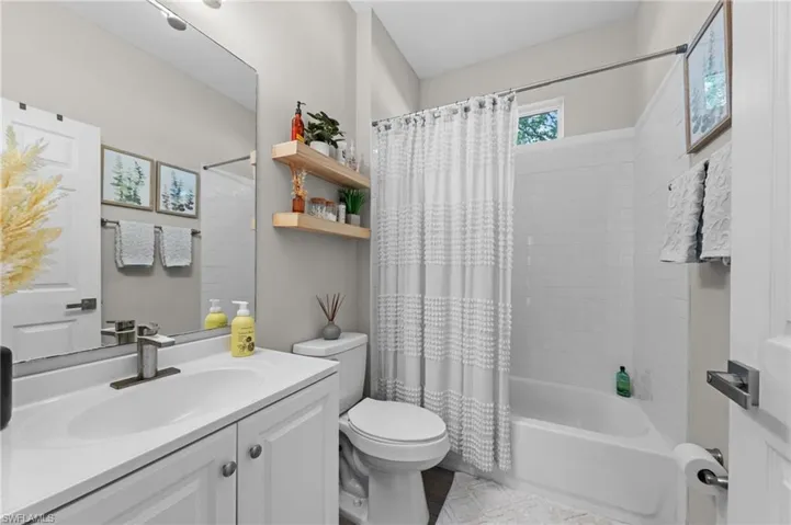 17381 Stepping Stone Dr, Fort Myers, Florida 33967