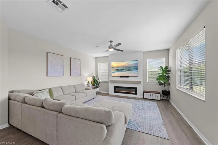 17381 Stepping Stone Dr, Fort Myers, Florida 33967