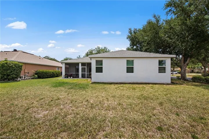 17381 Stepping Stone Dr, Fort Myers, Florida 33967