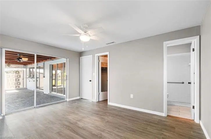 Unfurnished MainBedroom featuring a walk-in closet
