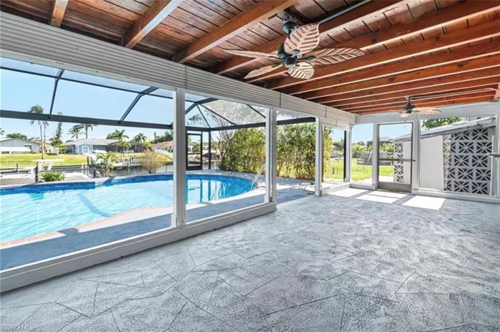 Outdoor lanai and swimming pool