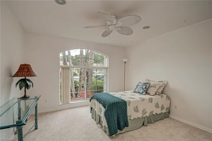 7809 Stratford Dr, Naples, Florida 34104