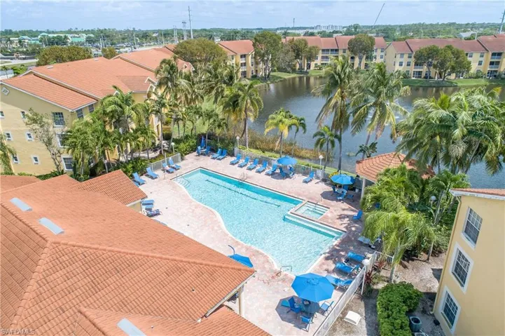 4710 Saint Croix Ln # 217, Naples Fl 34109
