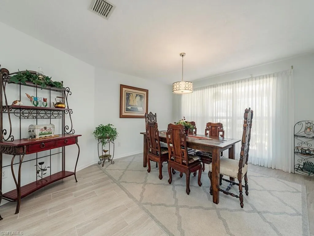 226 Torrey Pines PT, Naples, FL 34113,225031677