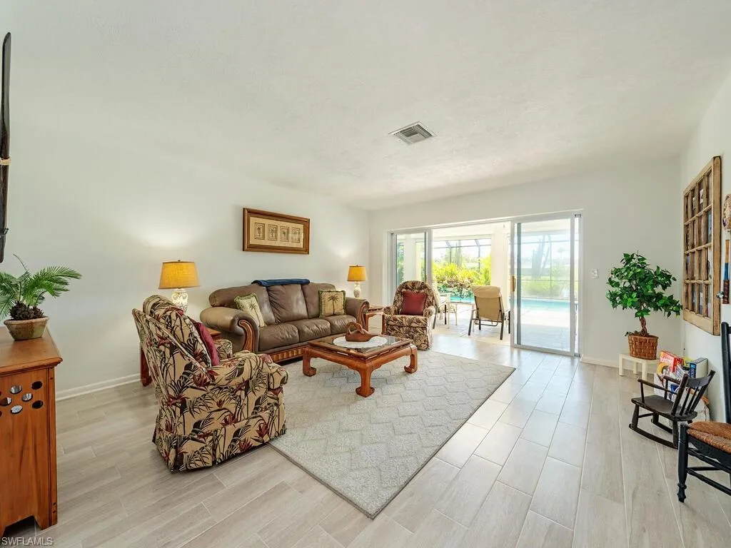 226 Torrey Pines PT, Naples, FL 34113,225031677