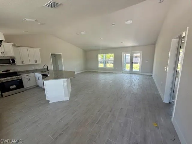 1223 Ne 18th Ter, Cape Coral, Florida 33909