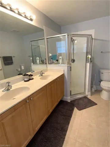 2565 Deerfield Lake Ct, Cape Coral, Florida 33909