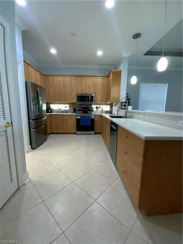 2565 Deerfield Lake Ct, Cape Coral, Florida 33909